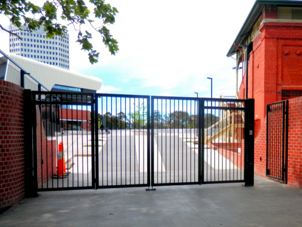 Motorised Gate Company Commercial Melbourne - safety features