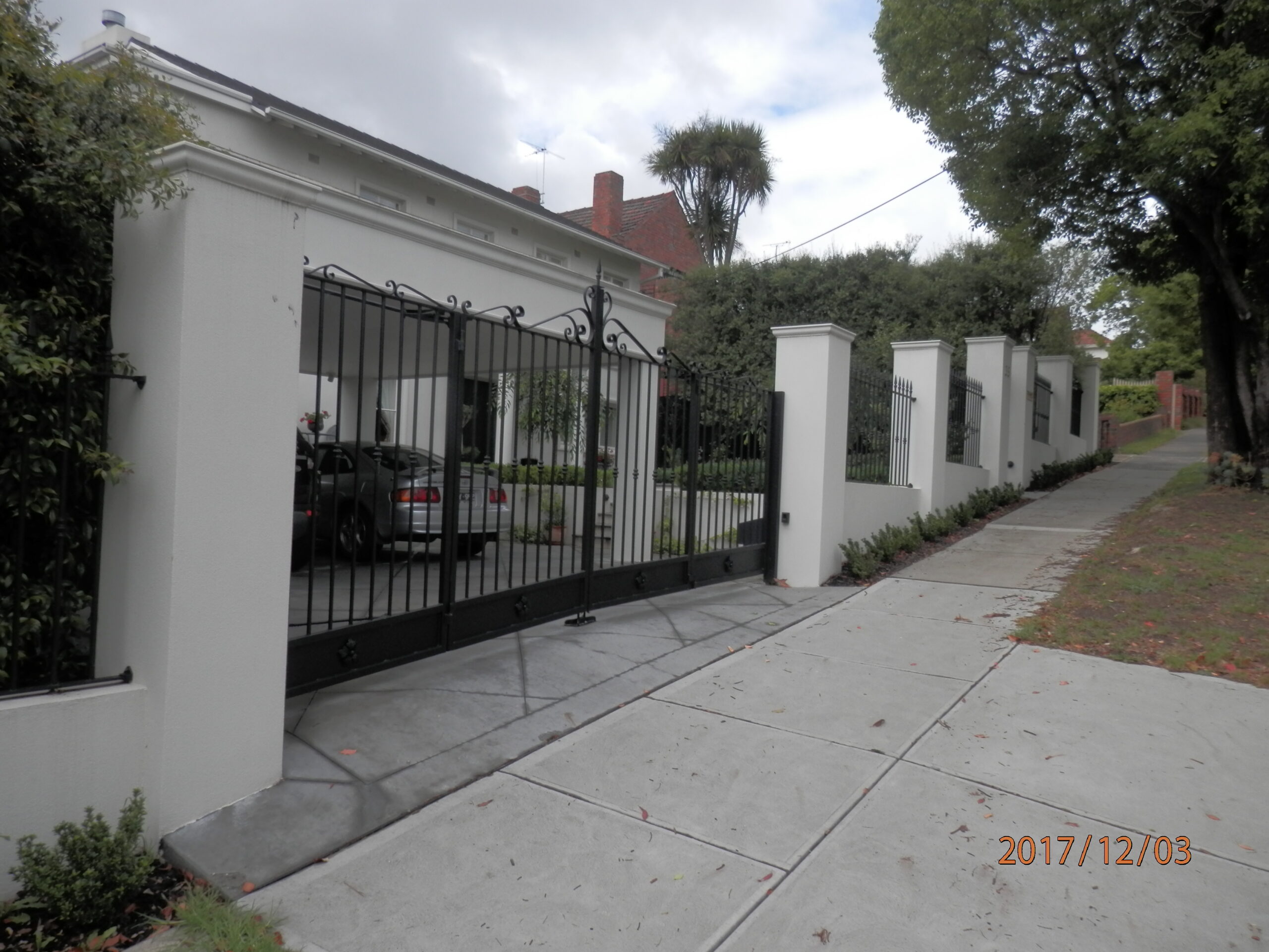 The Motorised Gate Company Melbourne Motorised Gates Commercial Doors - Commercial Bi-fold Garage Door Design & Installations