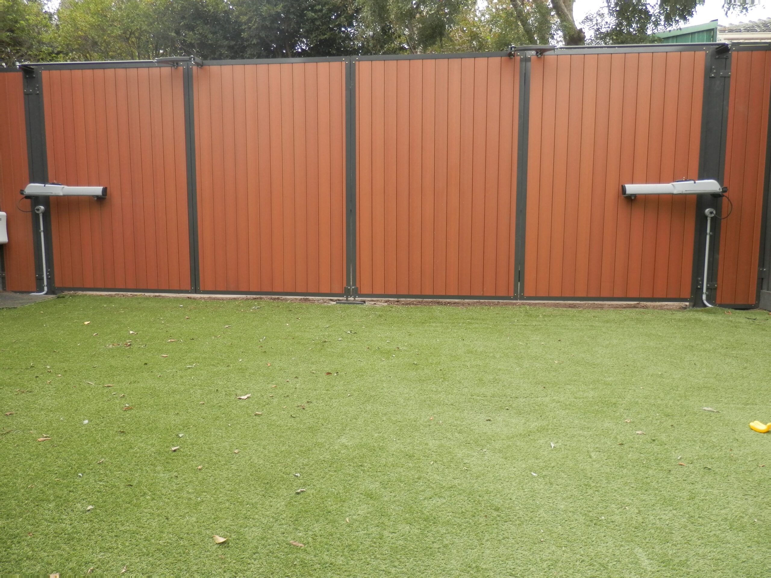The Motorised Gate Company Melbourne Motorised Gate Company- Bi-fold gates