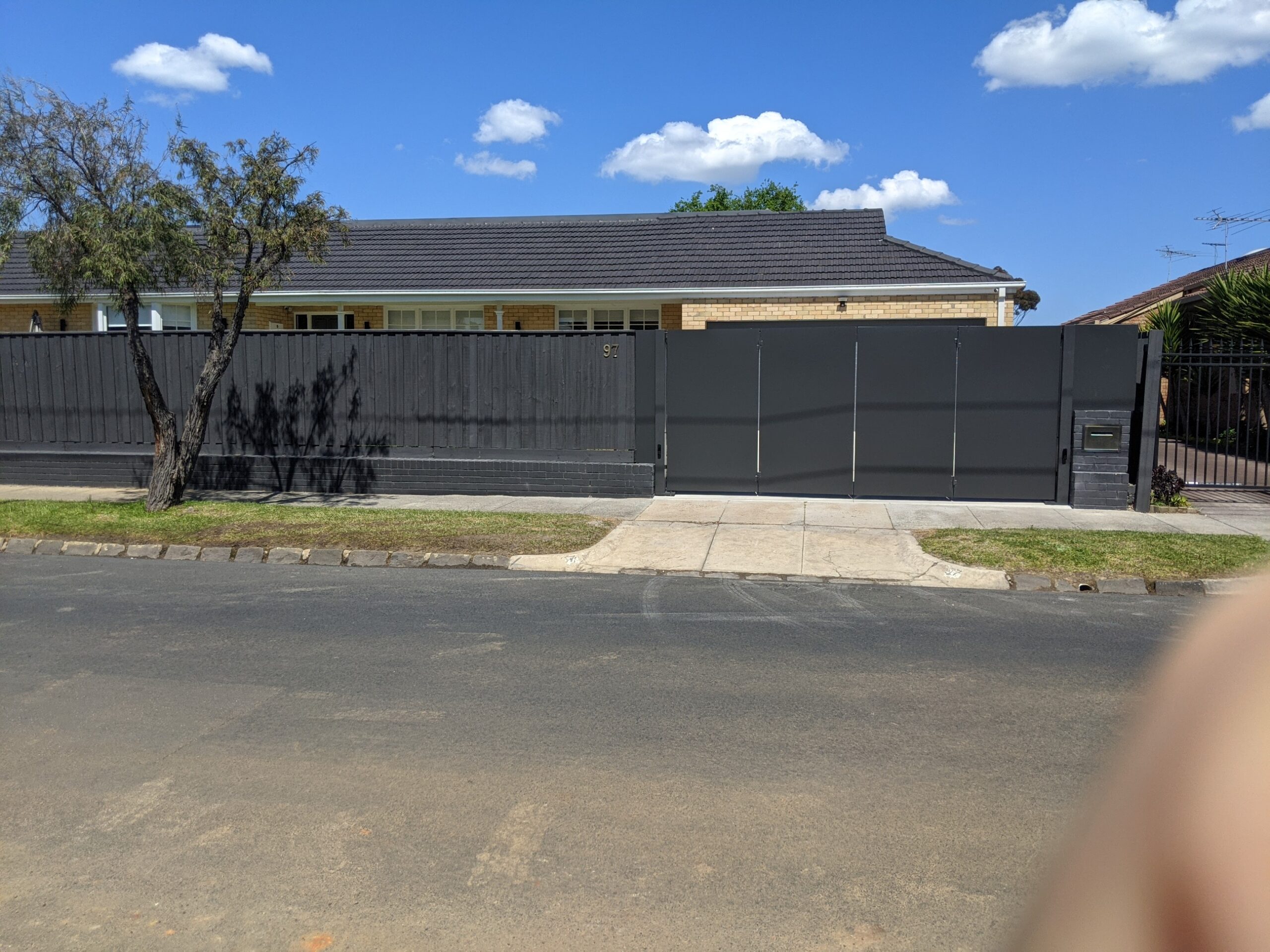 The Motorised Gate Company Melbourne Motorised Gate Company- Bi-fold gates