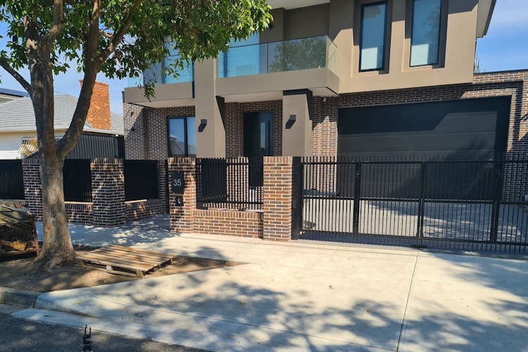 bi fold gate driveway bi fold gate driveway<br />