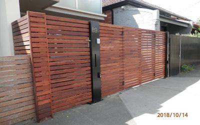 Wood Style Bi Fold Gates