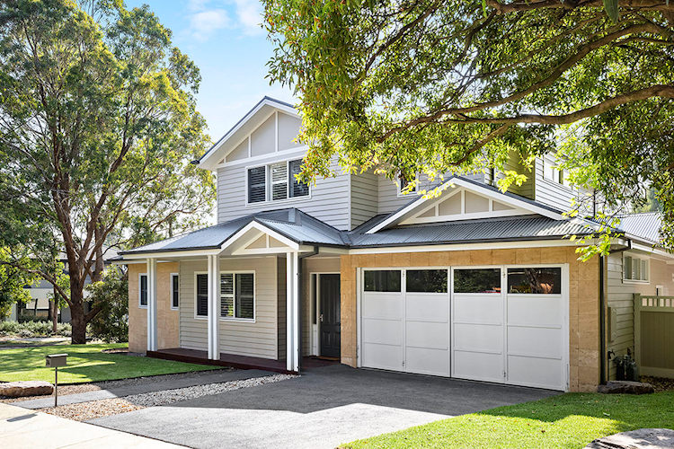 Bifold Garage Doors1 Bifold Garage Doors